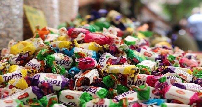 تصویر 1 از شکلات میوه ای انتخابی فوق العاده برای تزئین کیک و تارت خانگی